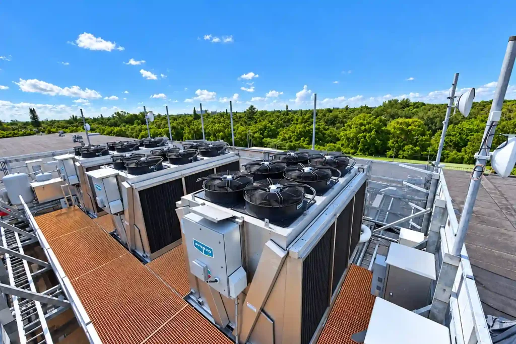 Comparing Miami vs. Fort Lauderdale data centers: rooftop cooling units at a South Florida facility